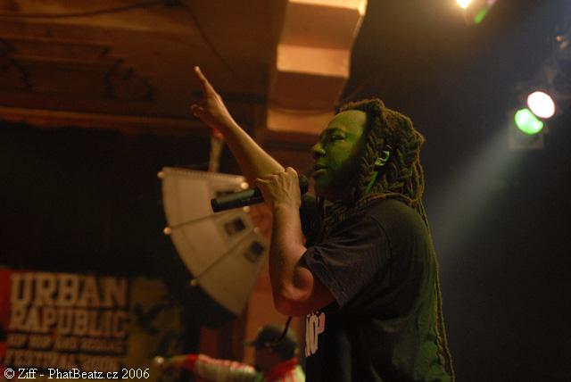 060528_KRS-ONE_11