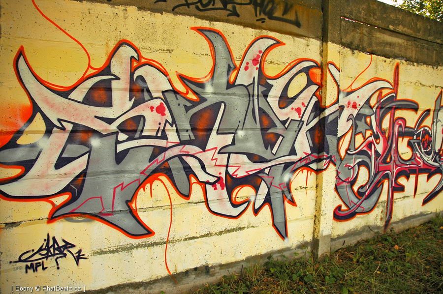 070825_HHK07graff_01