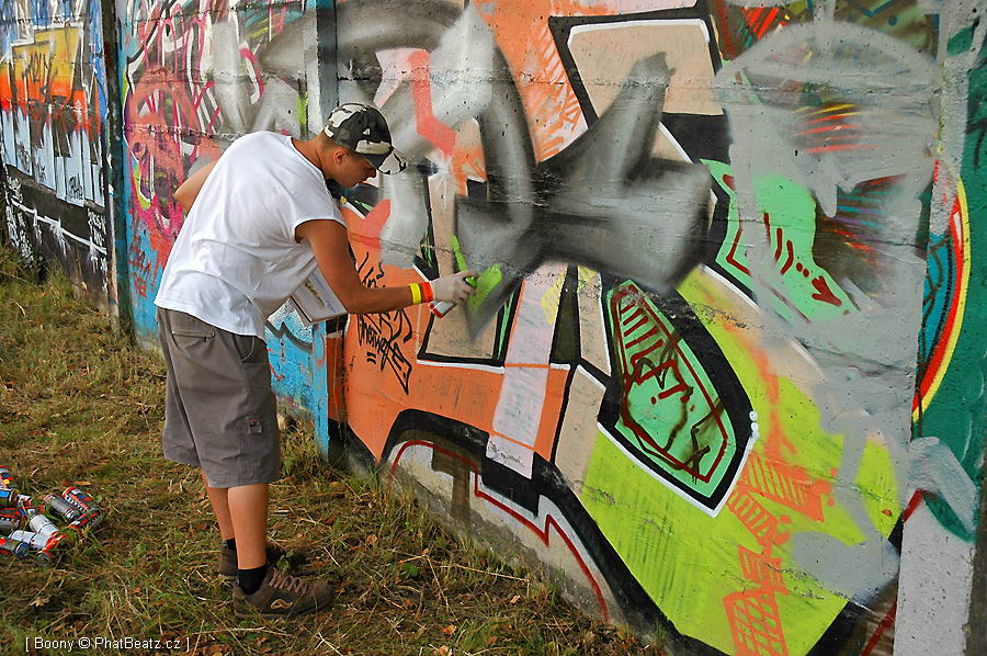 070825_HHK07graff_05