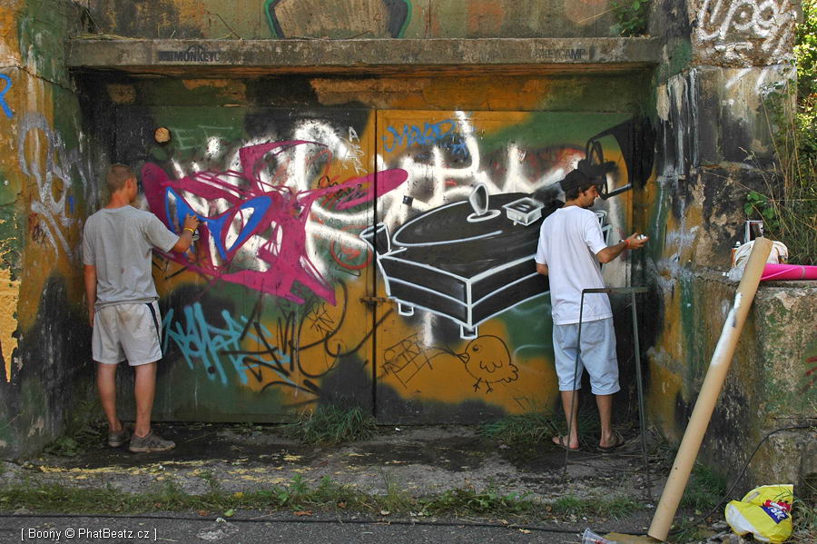 070825_HHK07graff_20