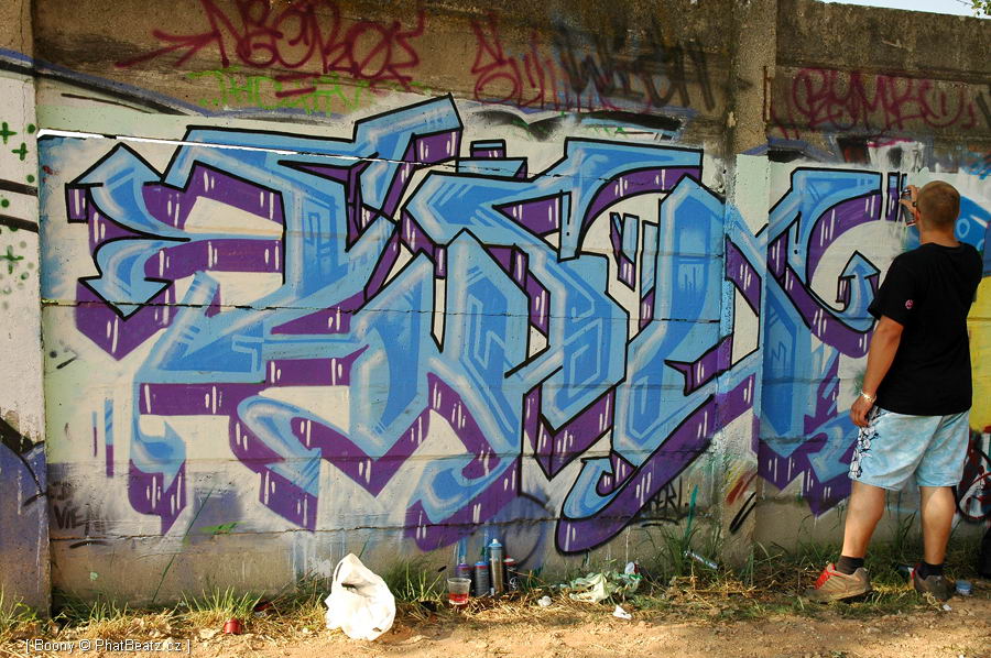 070825_HHK07graff_38