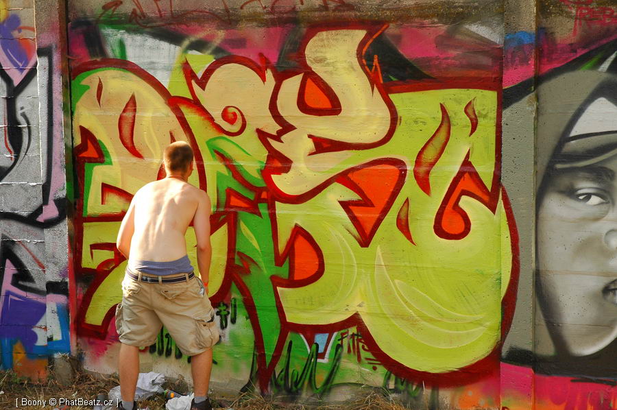 070825_HHK07graff_51