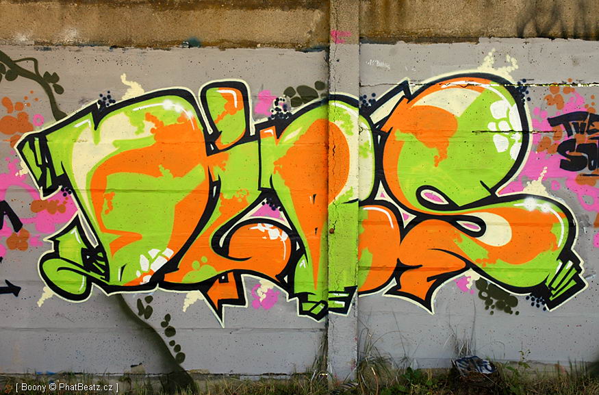 070825_HHK07graff_56