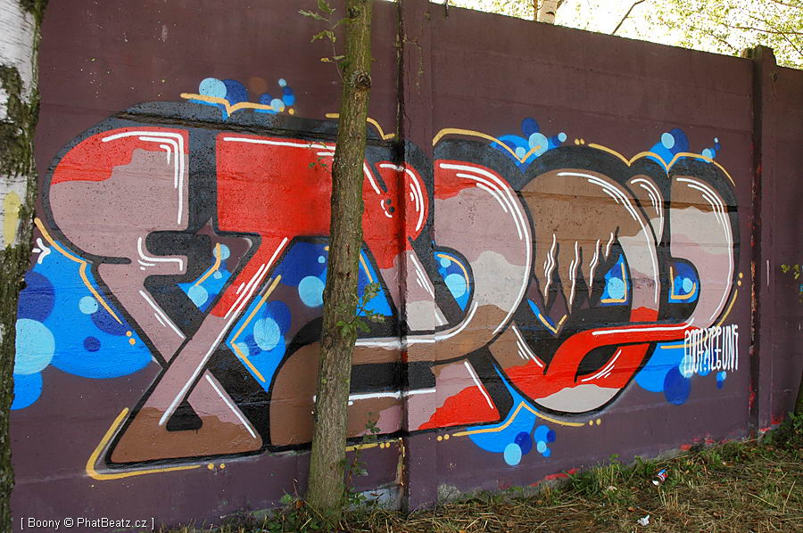 070825_HHK07graff_75