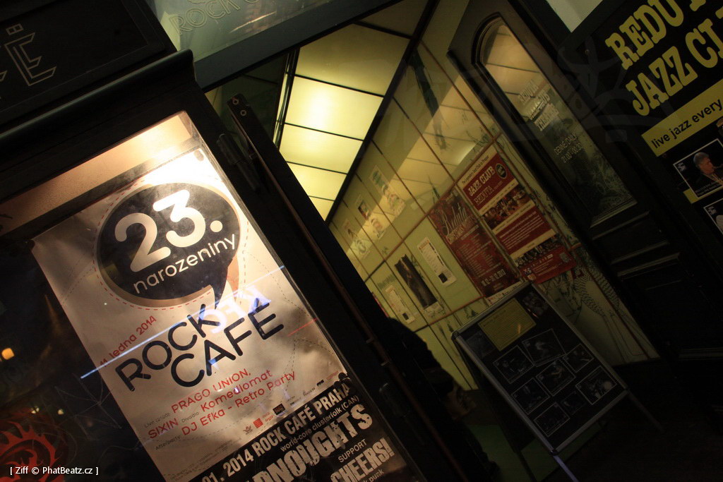 140111_23RockCafe_02