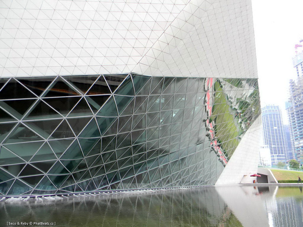 Guangzhou_Opera_03