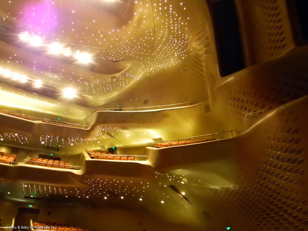 Guangzhou_Opera_10